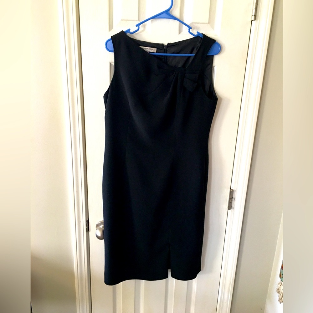 Like New Designer Evan Picone Black A-Line Dress, Size 12,Slit at Hem